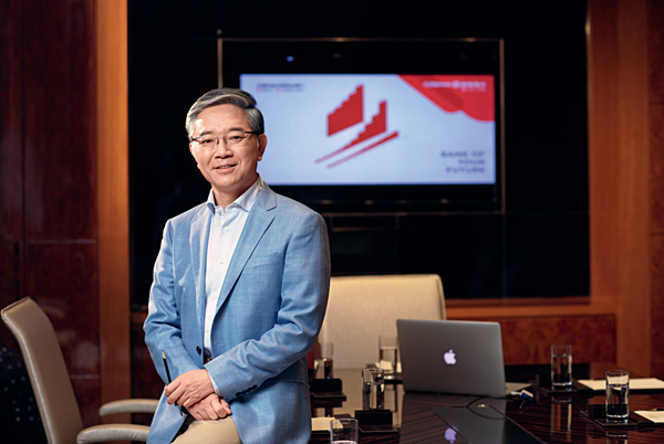 為社會(huì)提供新銳穩(wěn)健金融服務(wù)  ——訪浙商銀行行長(zhǎng)劉曉春